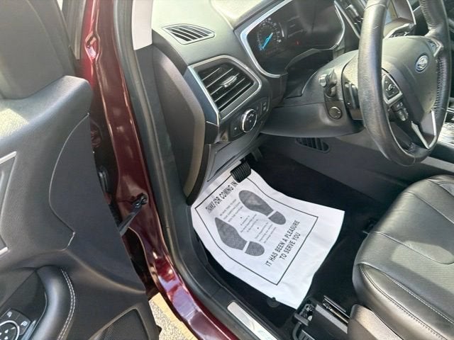 2019 Ford Edge Titanium - Photo 16