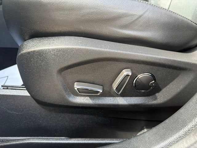 2019 Ford Edge Titanium - Photo 18