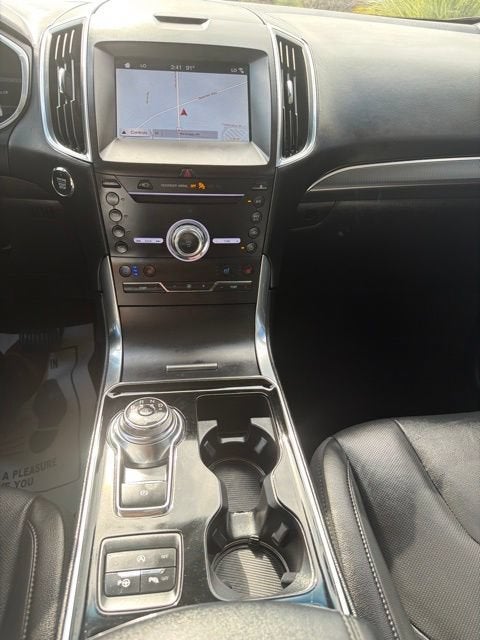 2019 Ford Edge Titanium - Photo 24
