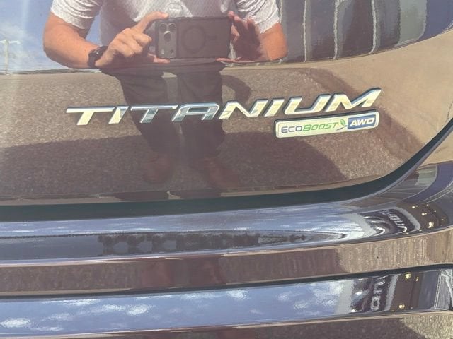 2019 Ford Edge Titanium - Photo 8