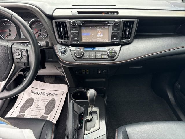 2017 Toyota RAV4 SE