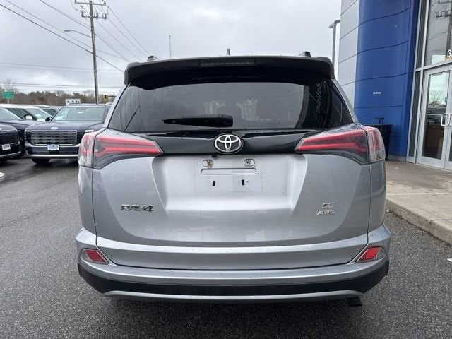 2017 Toyota RAV4 SE