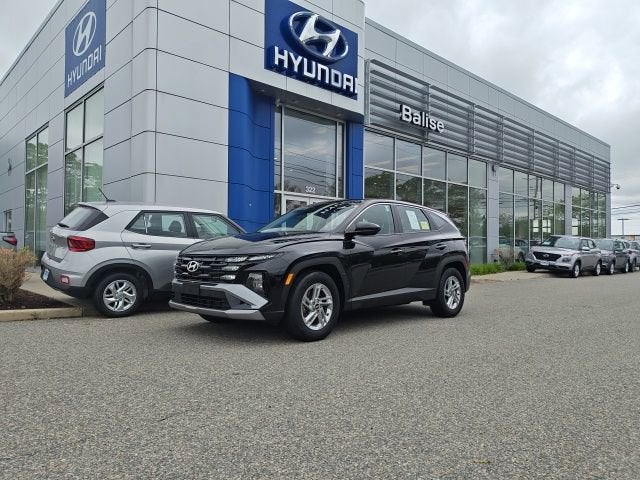 2025 Hyundai TUCSON SE