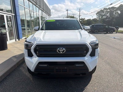 2025 Toyota Tacoma 4WD SR5