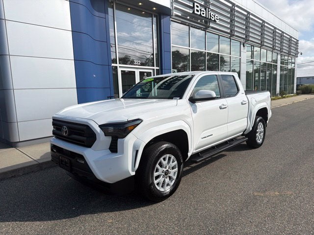 2025 Toyota Tacoma 4WD SR5