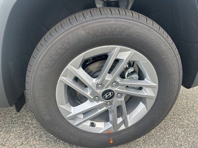 2025 Hyundai TUCSON SE