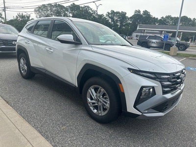 2025 Hyundai TUCSON SE
