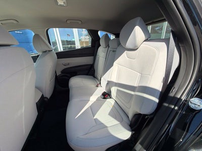 2026 Hyundai TUCSON SE