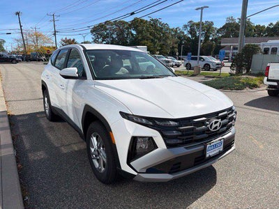 2026 Hyundai TUCSON SE