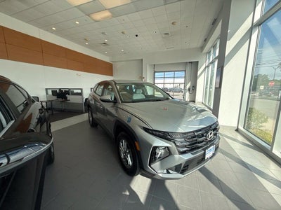 2026 Hyundai TUCSON SE