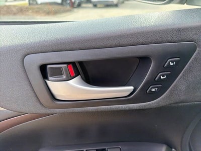 2014 Toyota Highlander Hybrid Limited Platinum