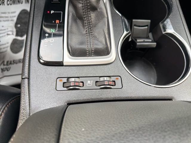 2014 Toyota Highlander Hybrid Limited Platinum