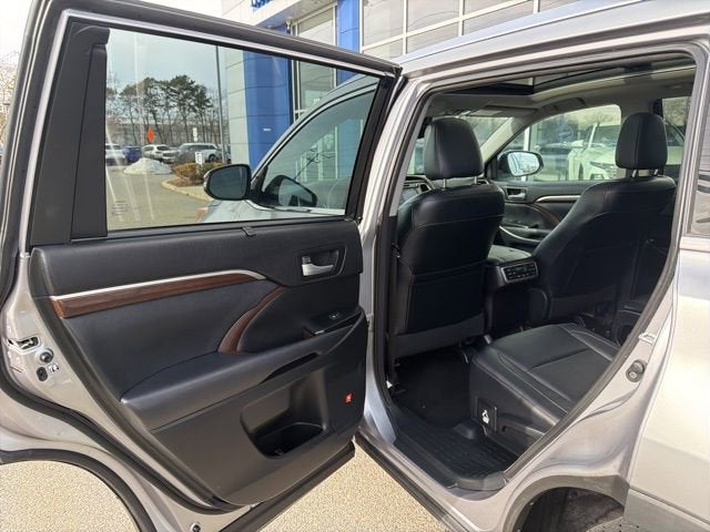 2014 Toyota Highlander Hybrid Limited Platinum