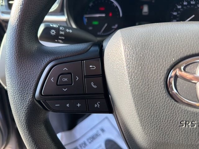 2024 Toyota Sienna LE