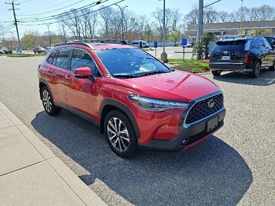 2023 Toyota Corolla Cross XLE
