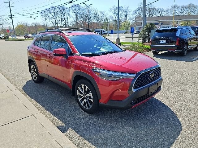 2023 Toyota Corolla Cross XLE