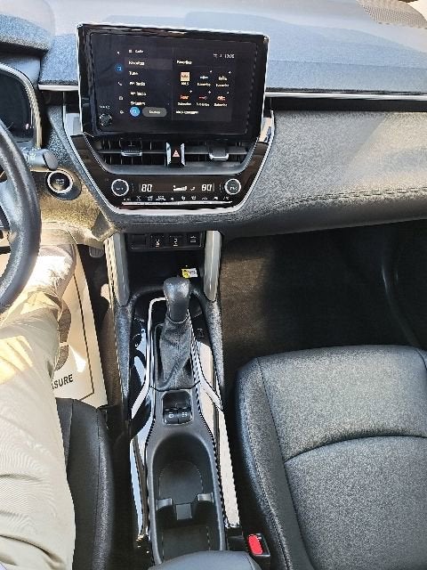 2023 Toyota Corolla Cross XLE