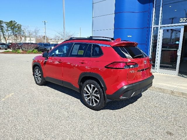 2023 Toyota Corolla Cross XLE