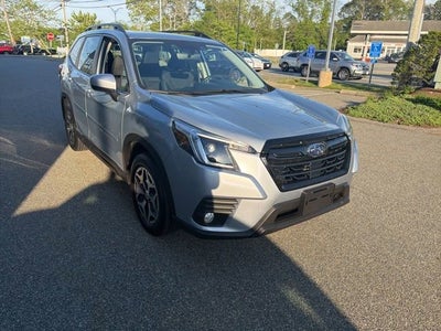 2023 Subaru Forester Premium