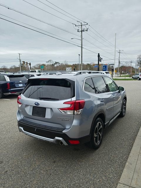 2023 Subaru Forester Touring