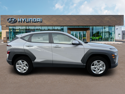 2027 Hyundai KONA SE
