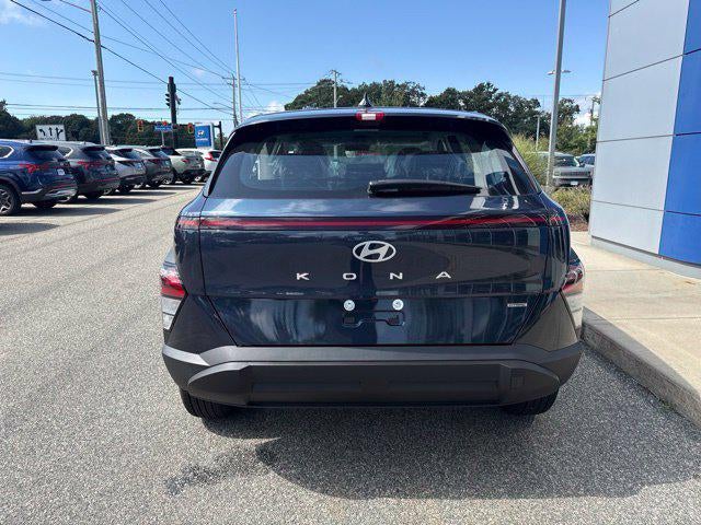 2027 Hyundai KONA SE
