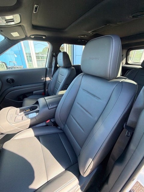 2027 Hyundai PALISADE HYBRID Calligraphy Black Ink