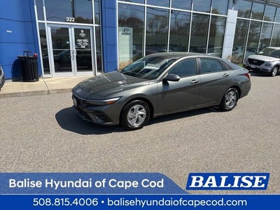 2026 Hyundai ELANTRA SE