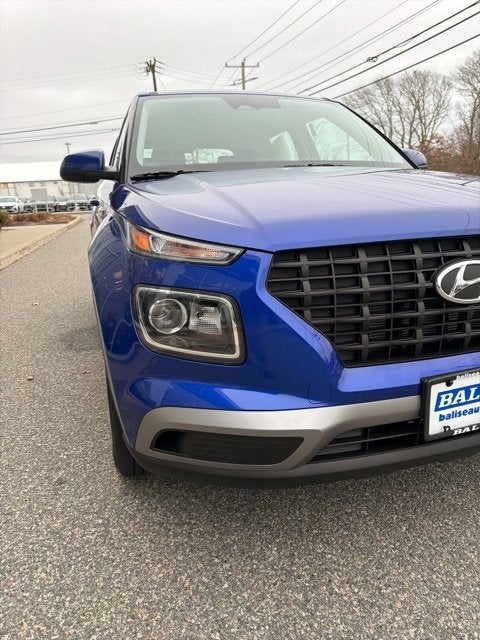 2025 Hyundai VENUE SE