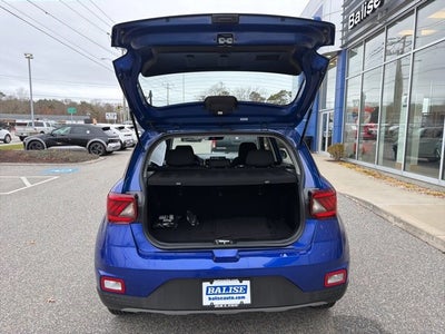 2025 Hyundai VENUE SE