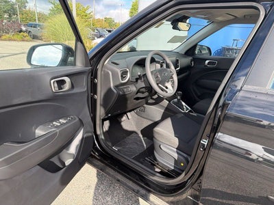 2026 Hyundai VENUE SE