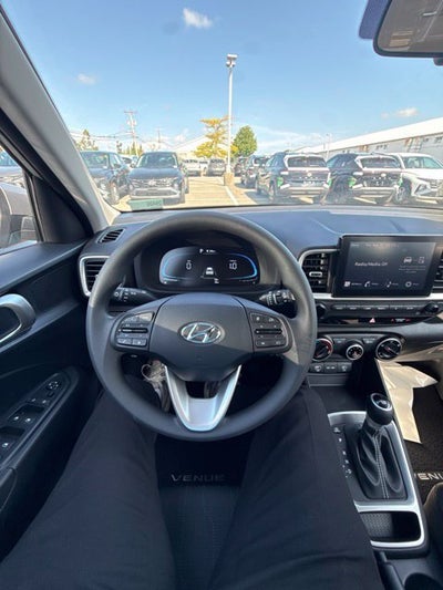 2026 Hyundai VENUE SE
