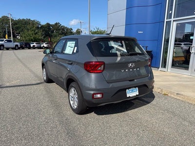 2026 Hyundai VENUE SE