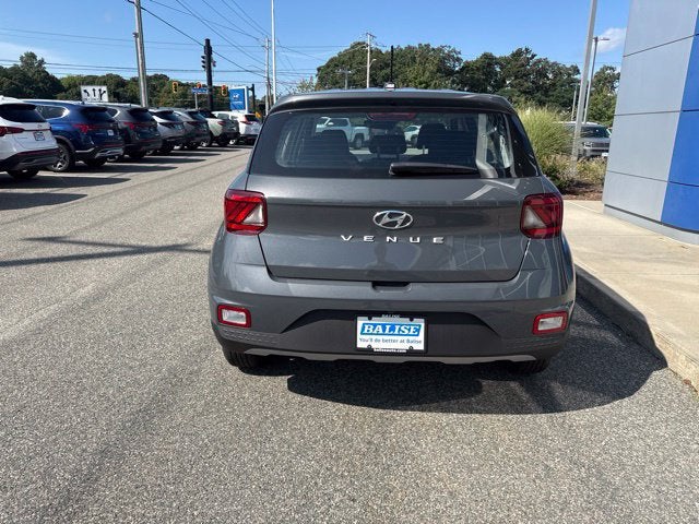 2026 Hyundai VENUE SE