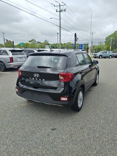 2026 Hyundai VENUE SE