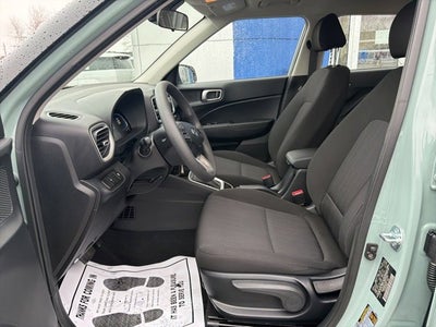 2025 Hyundai VENUE SE