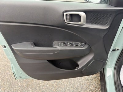 2025 Hyundai VENUE SE