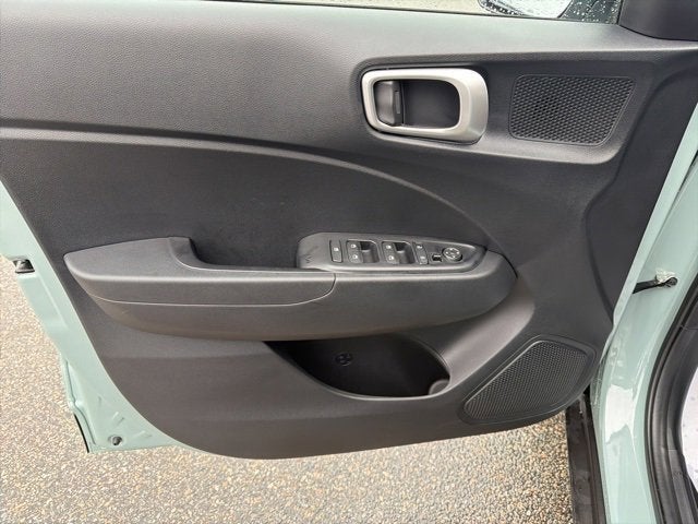 2025 Hyundai VENUE SE