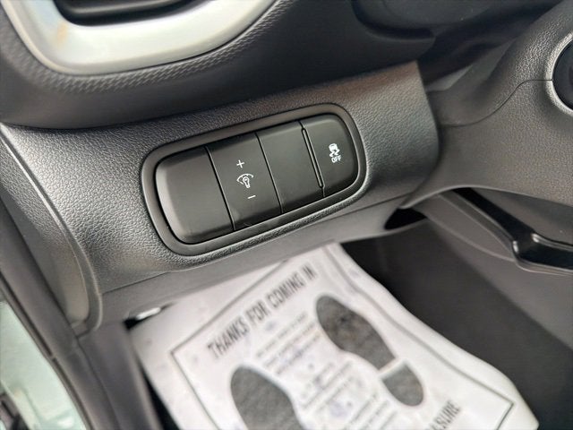 2025 Hyundai VENUE SE