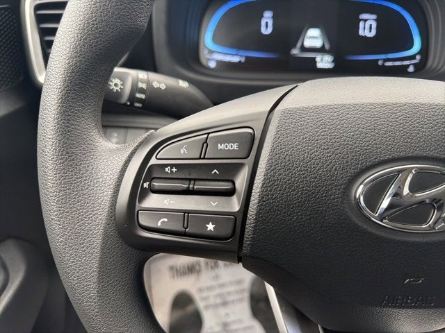 2025 Hyundai VENUE SE