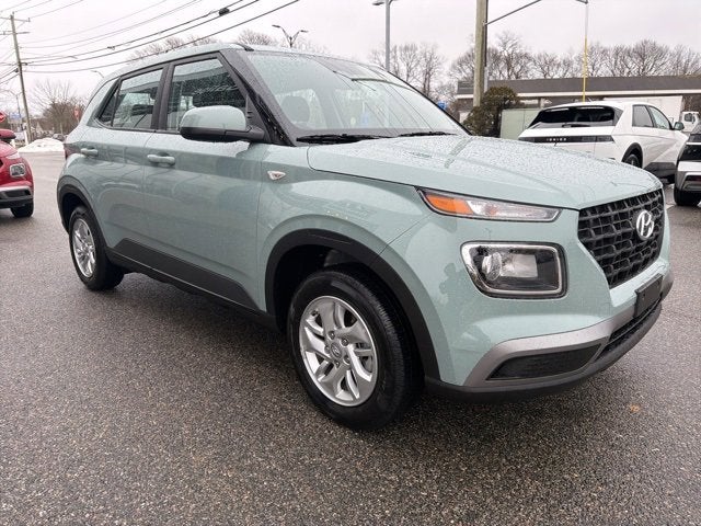 2025 Hyundai VENUE SE