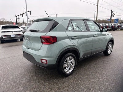 2025 Hyundai VENUE SE