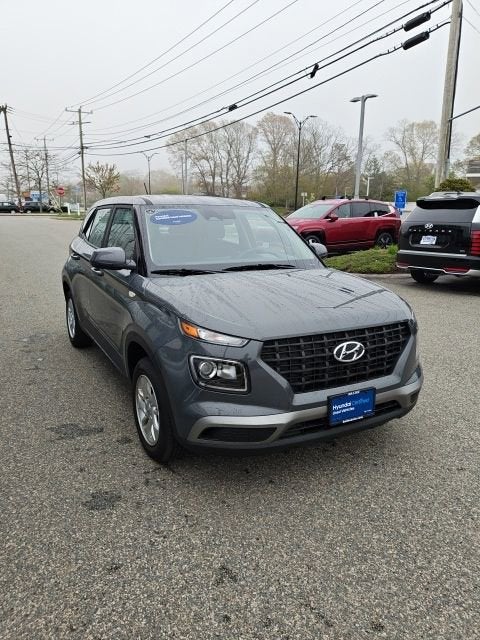 2026 Hyundai VENUE SE