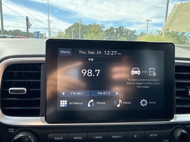 2026 Hyundai VENUE SE