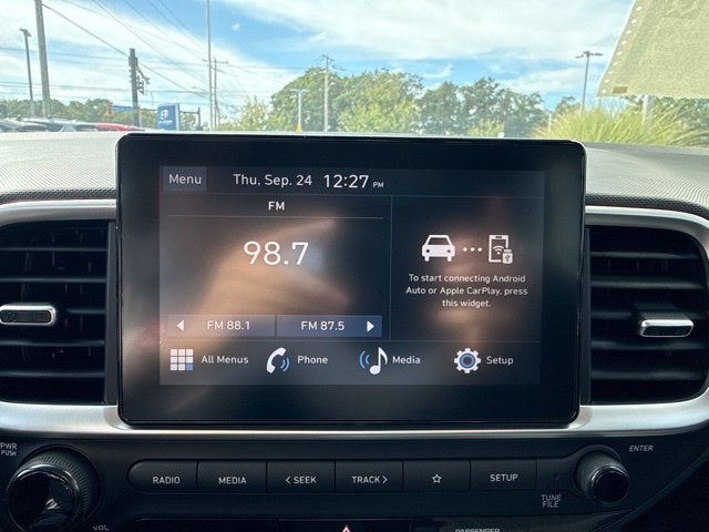 2026 Hyundai VENUE SE