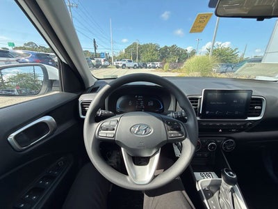 2026 Hyundai VENUE SE