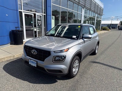 2026 Hyundai VENUE SE