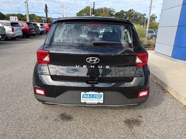 2026 Hyundai VENUE SE
