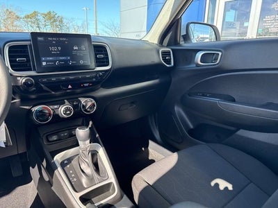 2026 Hyundai VENUE SE