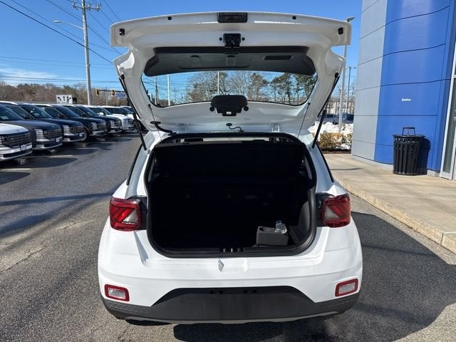 2026 Hyundai VENUE SE